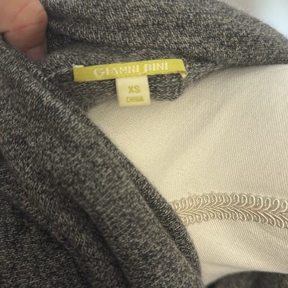 Gianni Bini Gray 100 % cashmere Dress with Cowl Neck and 3/4 Sleeves - Picture 5 of 5